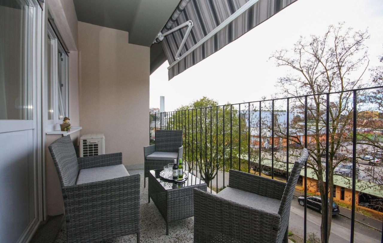 Apartman Nonno พูลา ภายนอก รูปภาพ