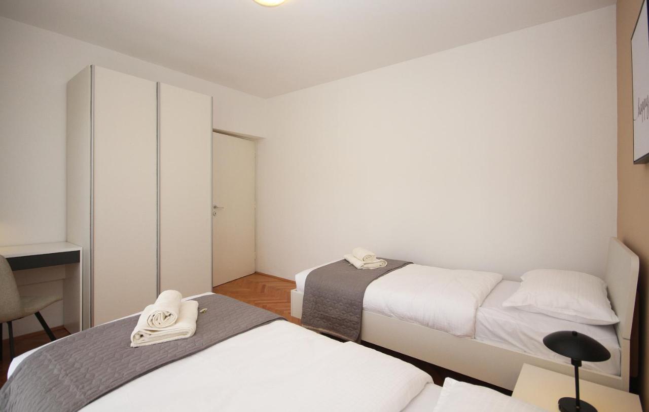 Apartman Nonno พูลา ภายนอก รูปภาพ